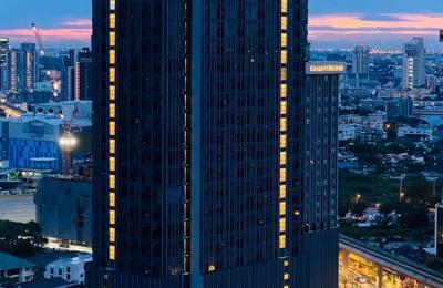 Knightsbridge Space Ratchayothin