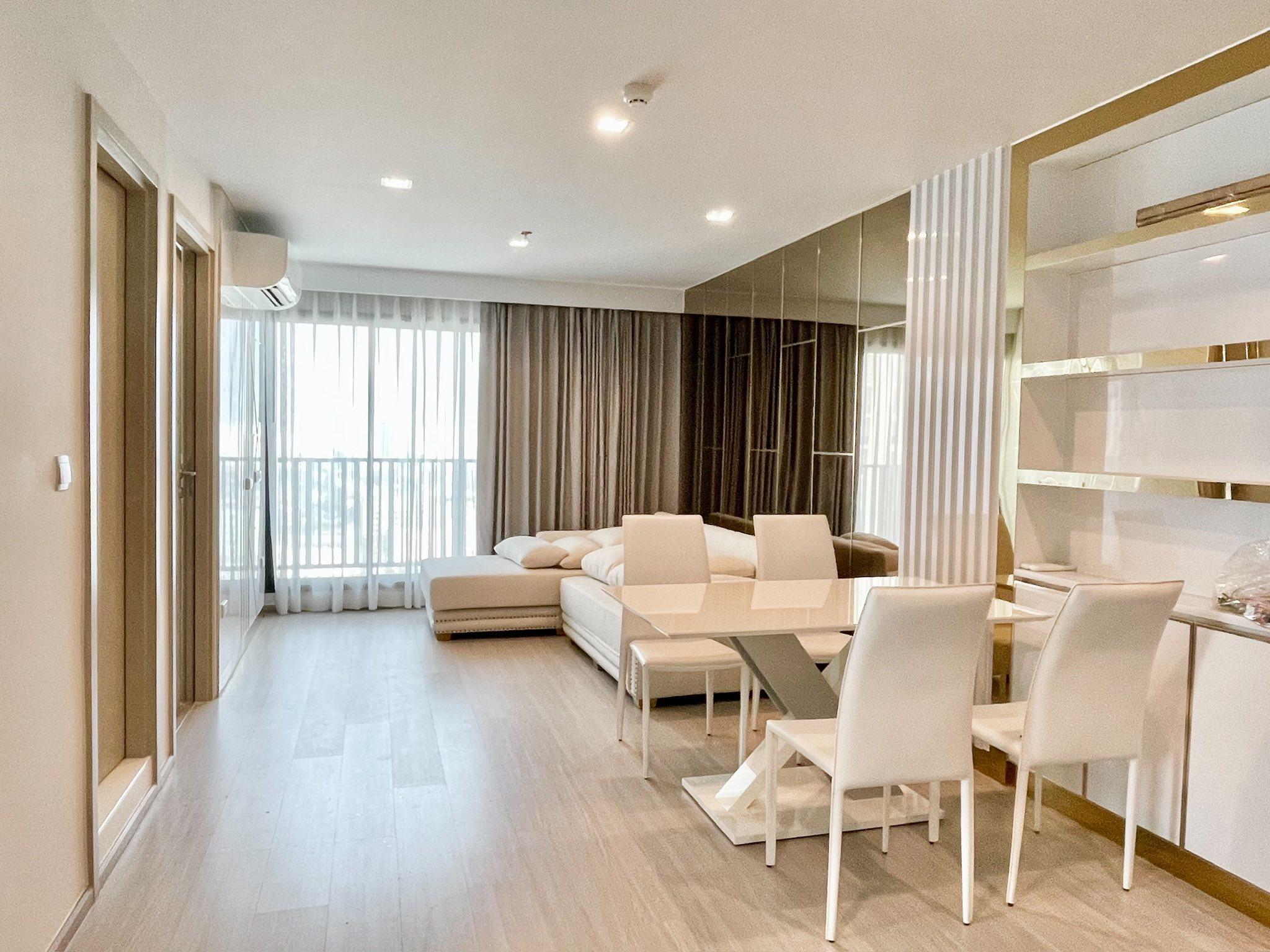 ✨🦄 Special offer 🦄✨Life Ladprao ใกล้ BTS สถานีห้าแยกลาดพร้าว ห้องสวยเฟอร์ครบจบในที่เดียว